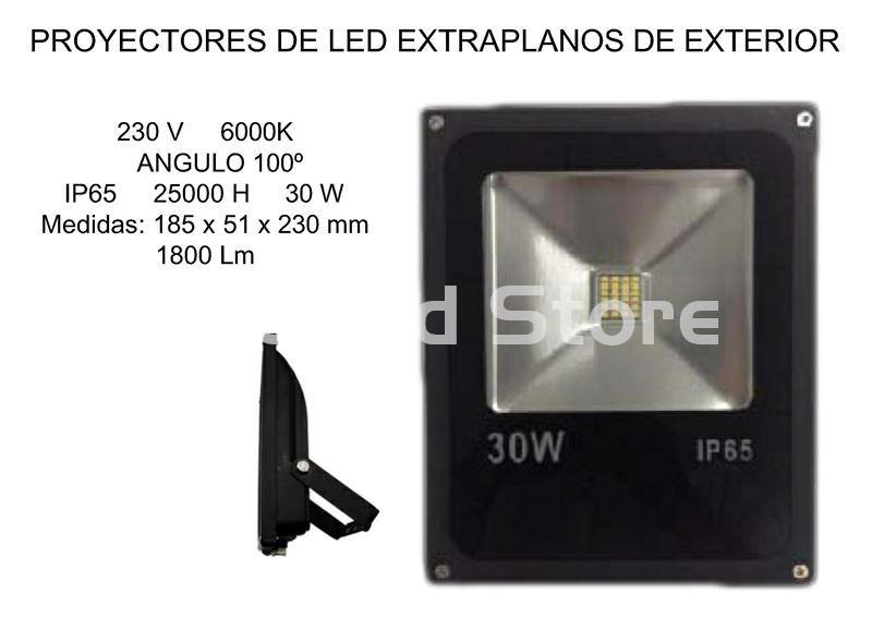 Foco de Led Exterior 30w SLIM IP 65 - Imagen 1